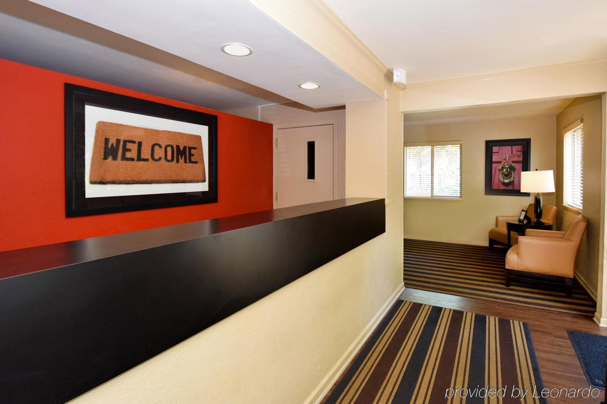 Suburban Studios Copley Akron West Екстериор снимка